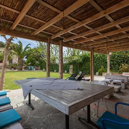 Masia Notari Casabona Villa *